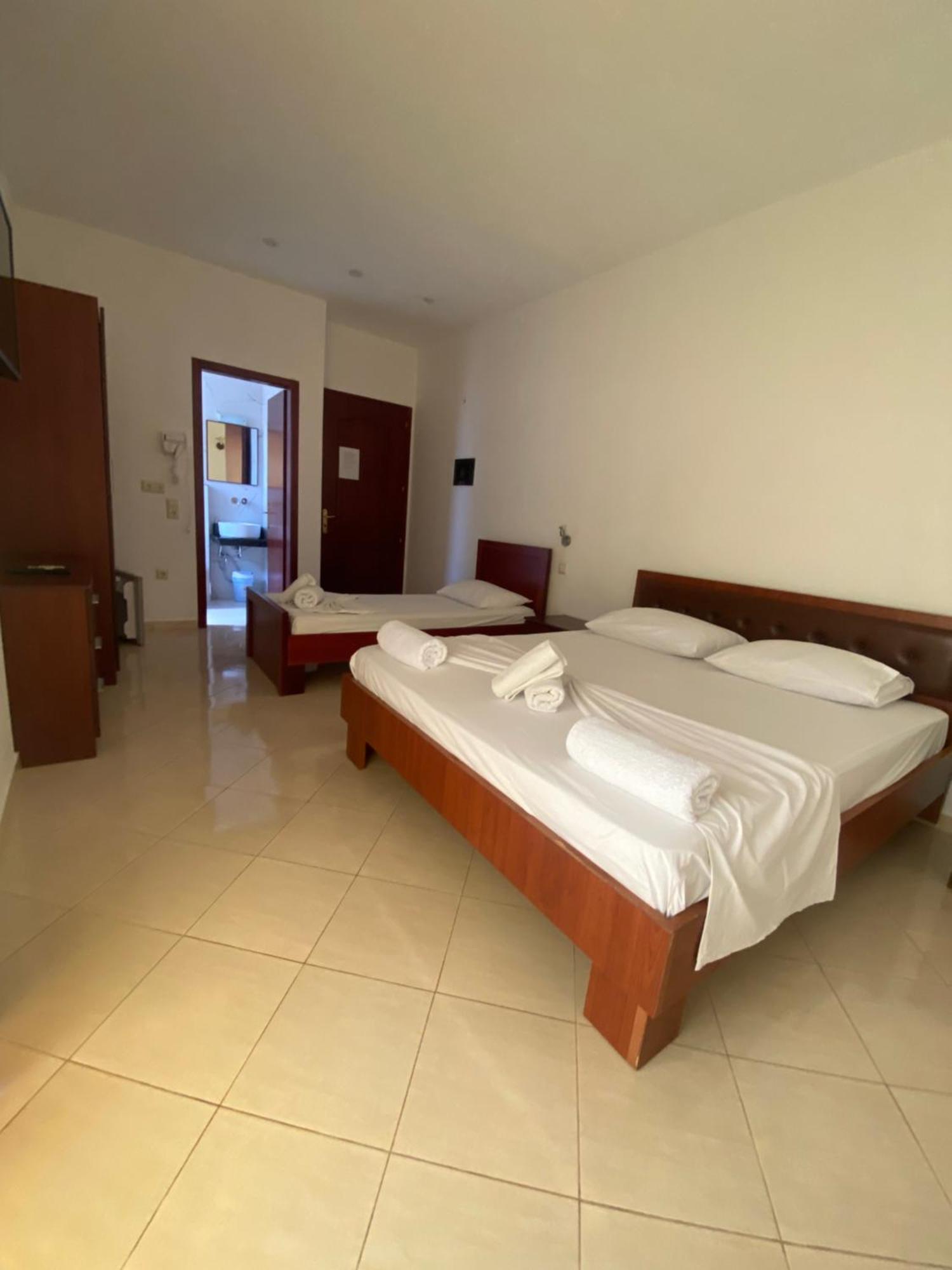 Hotel Afrodite Dhermi Exterior photo