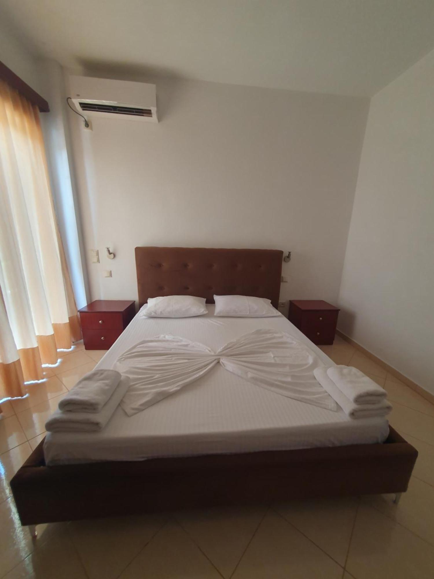 Hotel Afrodite Dhermi Exterior photo