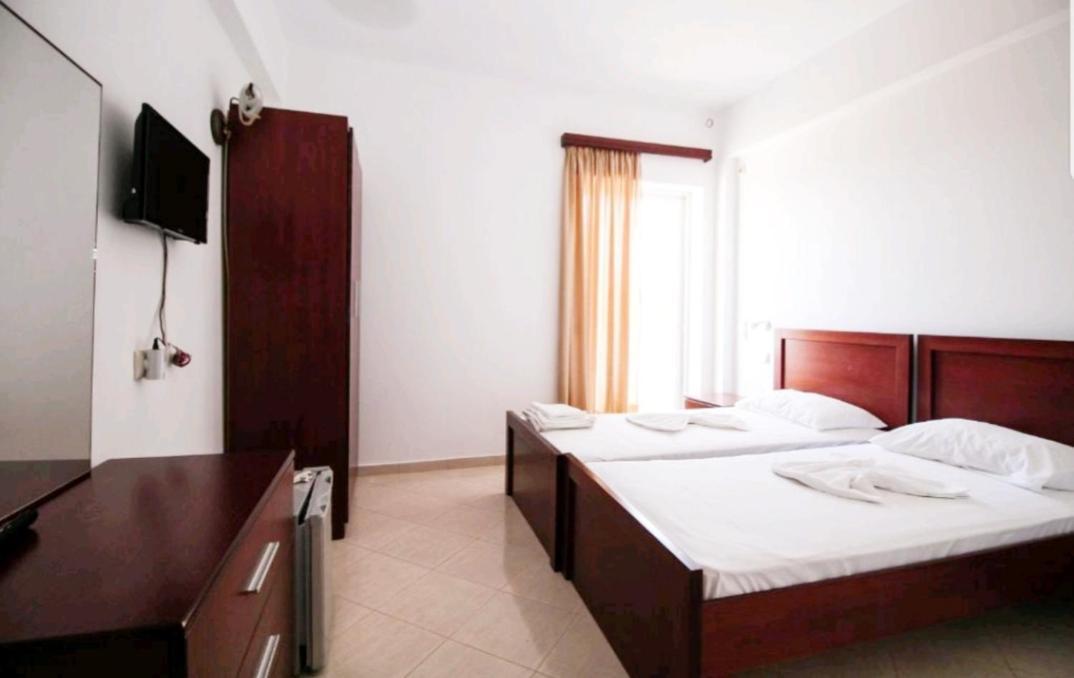 Hotel Afrodite Dhermi Exterior photo